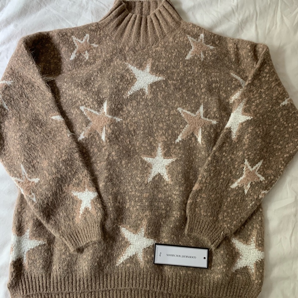 Goodnight macaroon star sweater